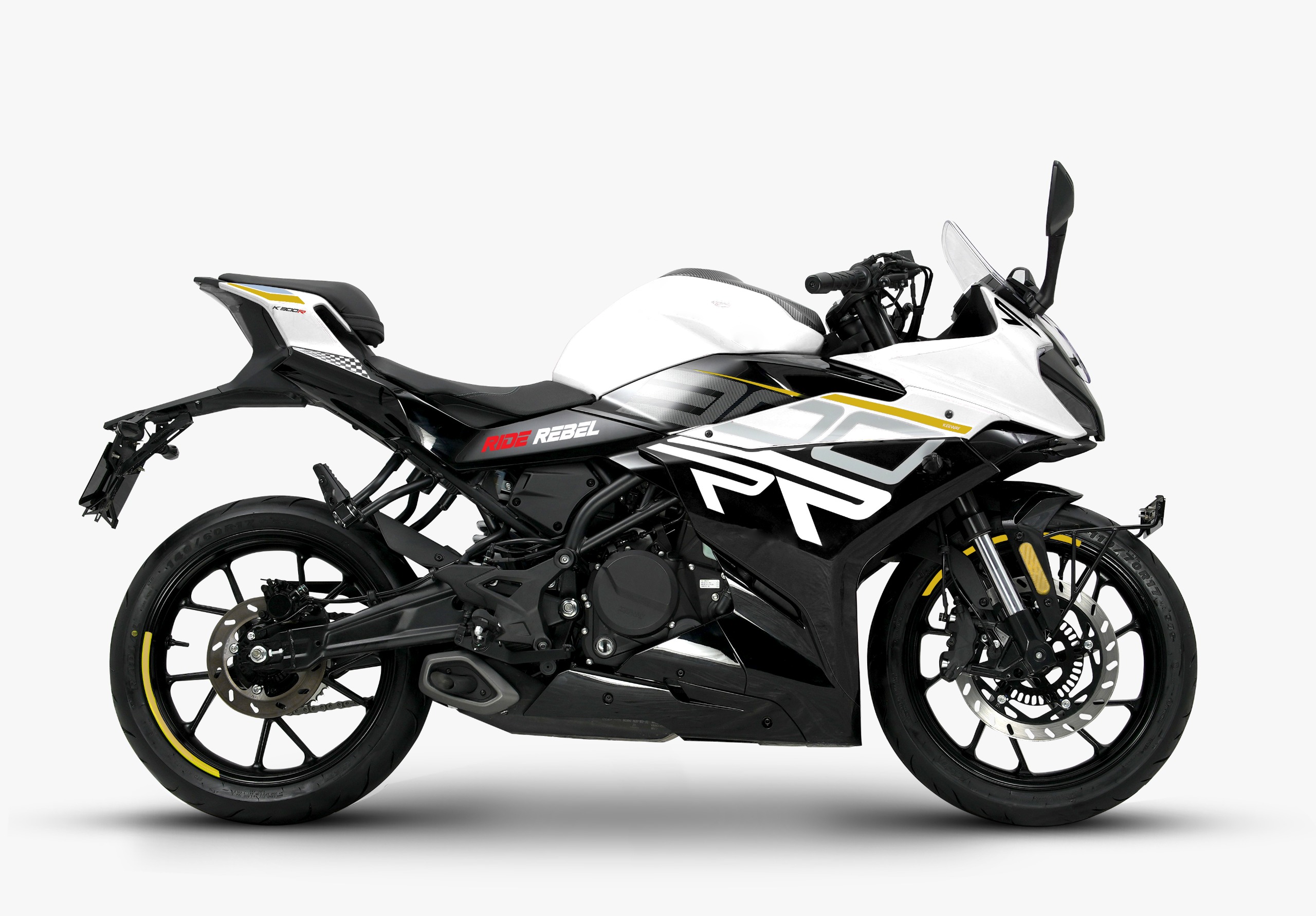 Keeway RR 300 launched at Rs 1.99 lakh